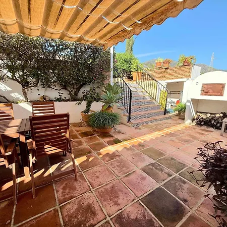 Villa Spacious Family & Pool Walk To *