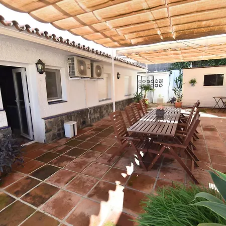 Villa Spacious Family & Pool Walk To Fuengirola
